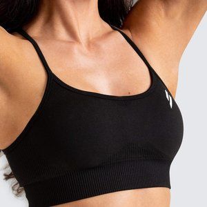 Blackout Impact Seamless Crop
